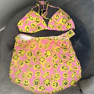 SHEIN Happy Face 3 Piece Swim Set with Skirt